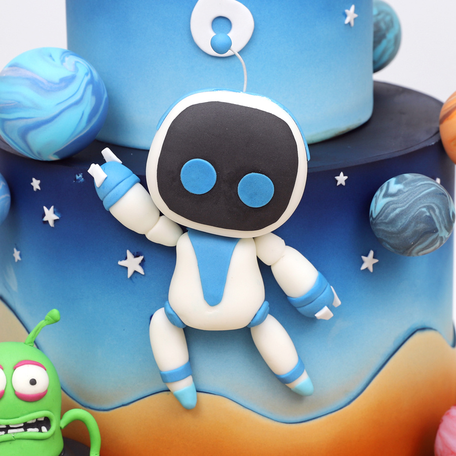 Astro Bot cake