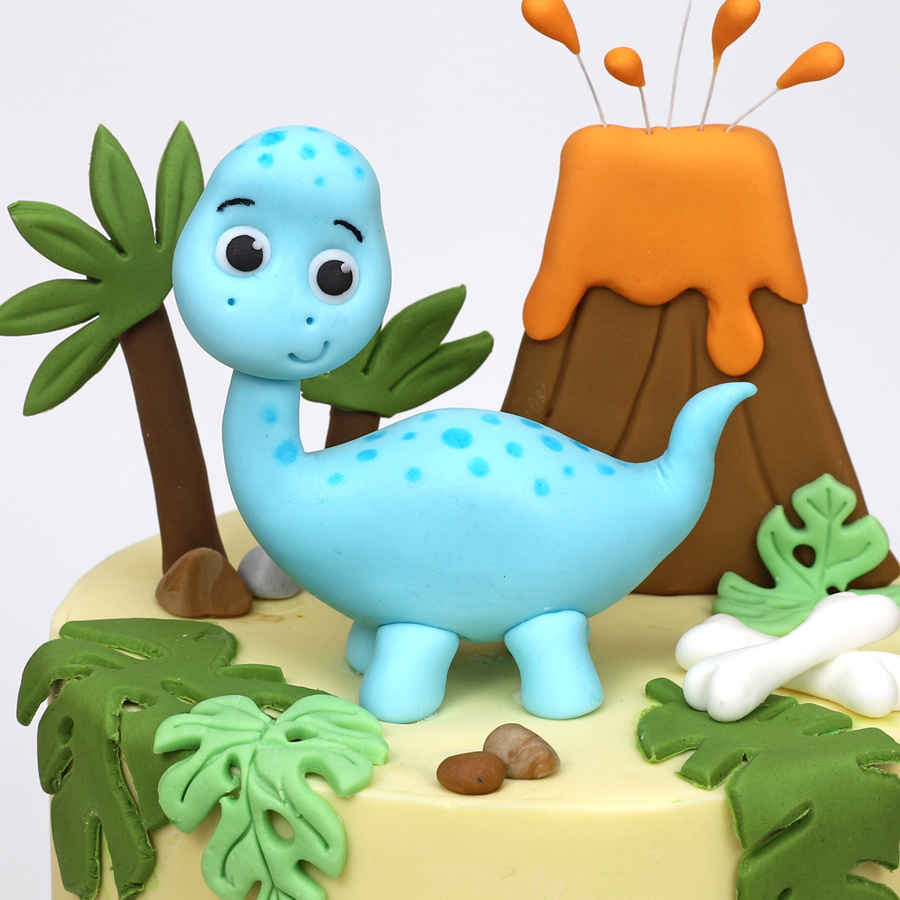 Dino cake