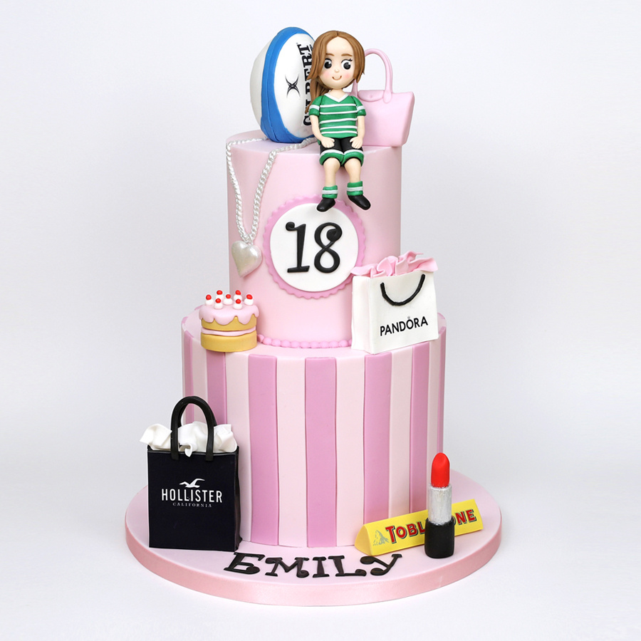 Fashion and rugby cake