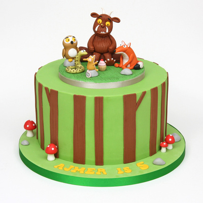 Gruffalo cake