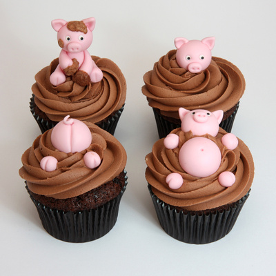 Pig cupcakes