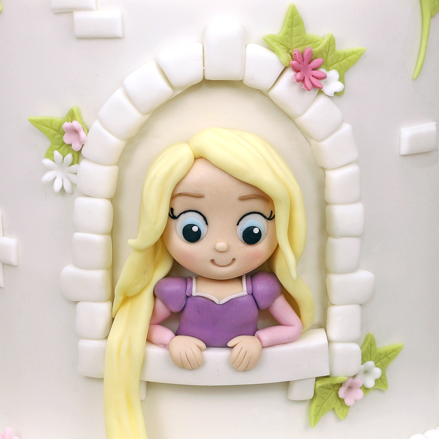 Rapunzel cake