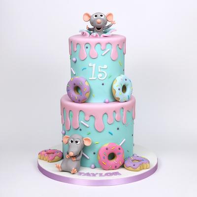 Rat and donuts cake