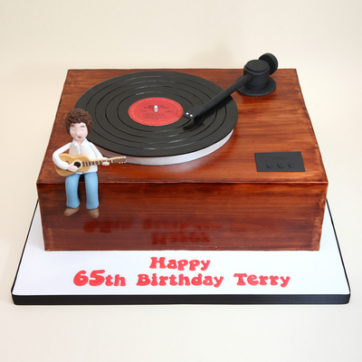 Record player cake