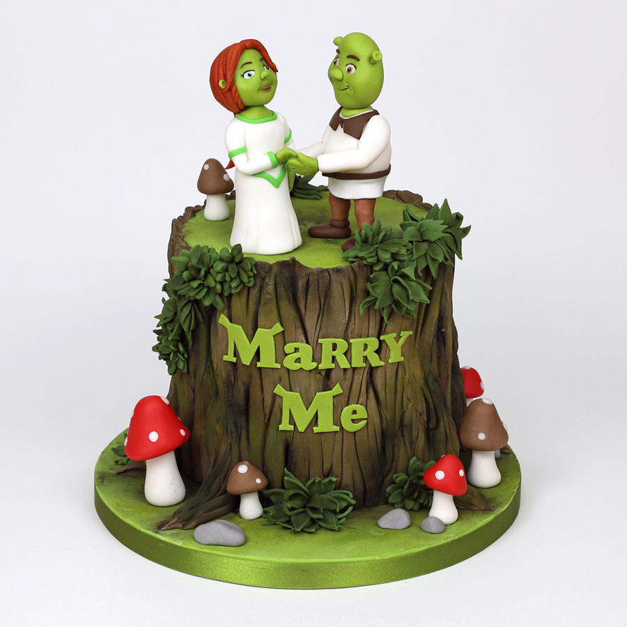 Shrek cake