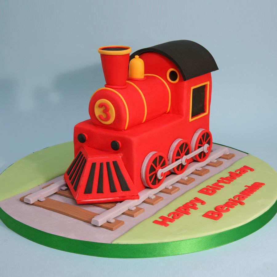 Train cake