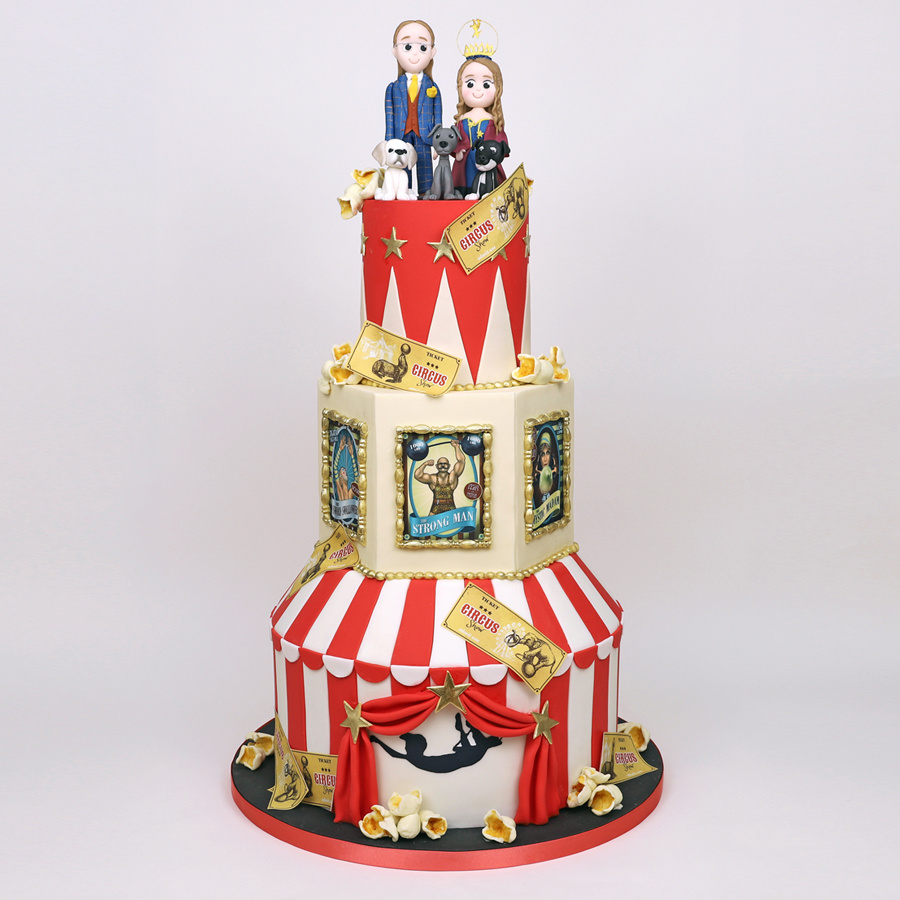 Vintage circus cake