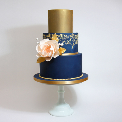 Vintage navy and gold cake